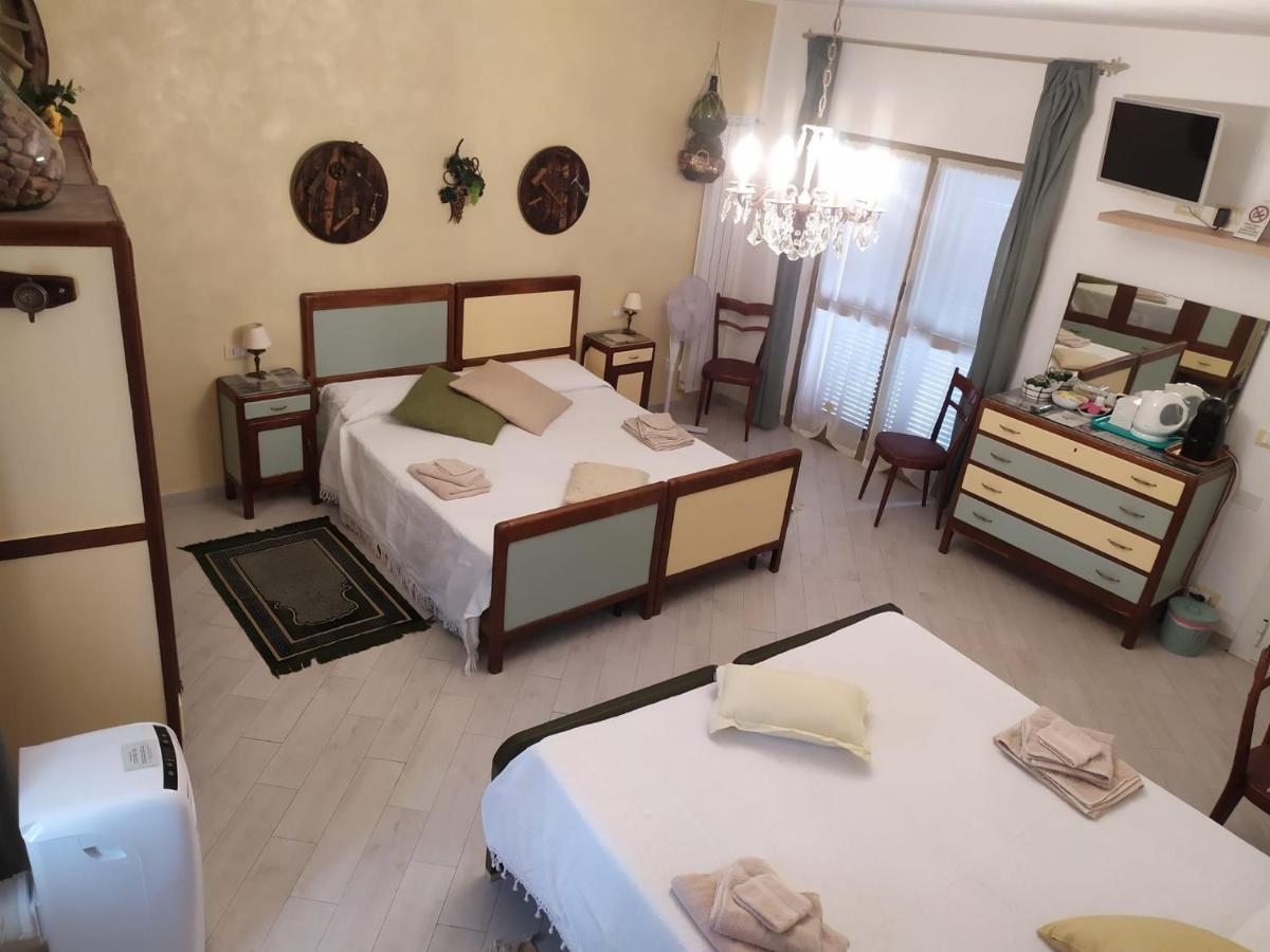 Bed and Breakfast La Terra Di Mingo Vado Ligure Exteriér fotografie