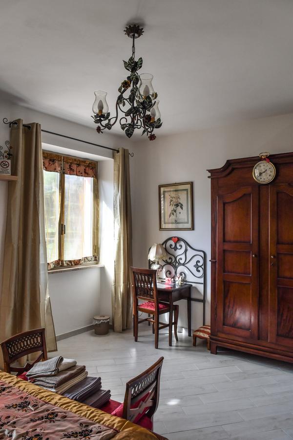 Bed and Breakfast La Terra Di Mingo Vado Ligure Exteriér fotografie