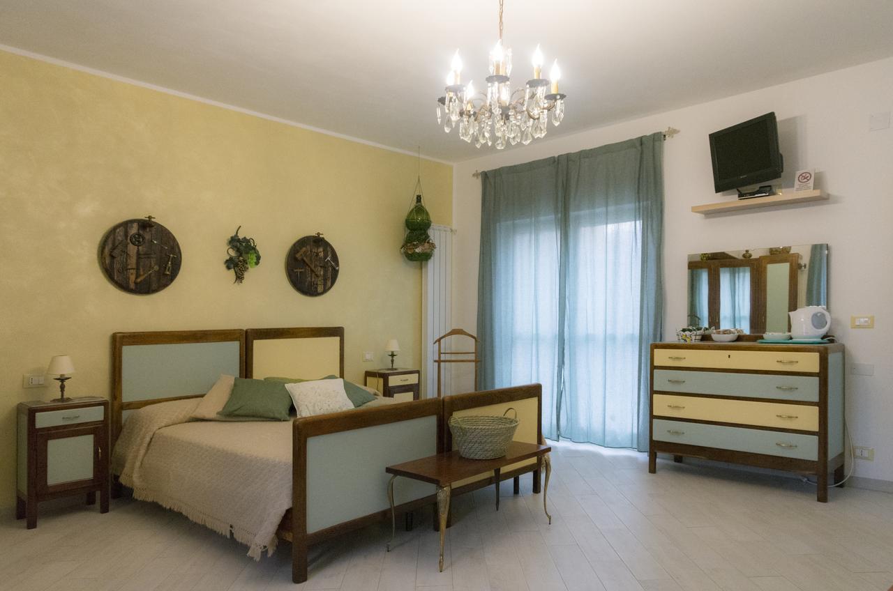 Bed and Breakfast La Terra Di Mingo Vado Ligure Exteriér fotografie