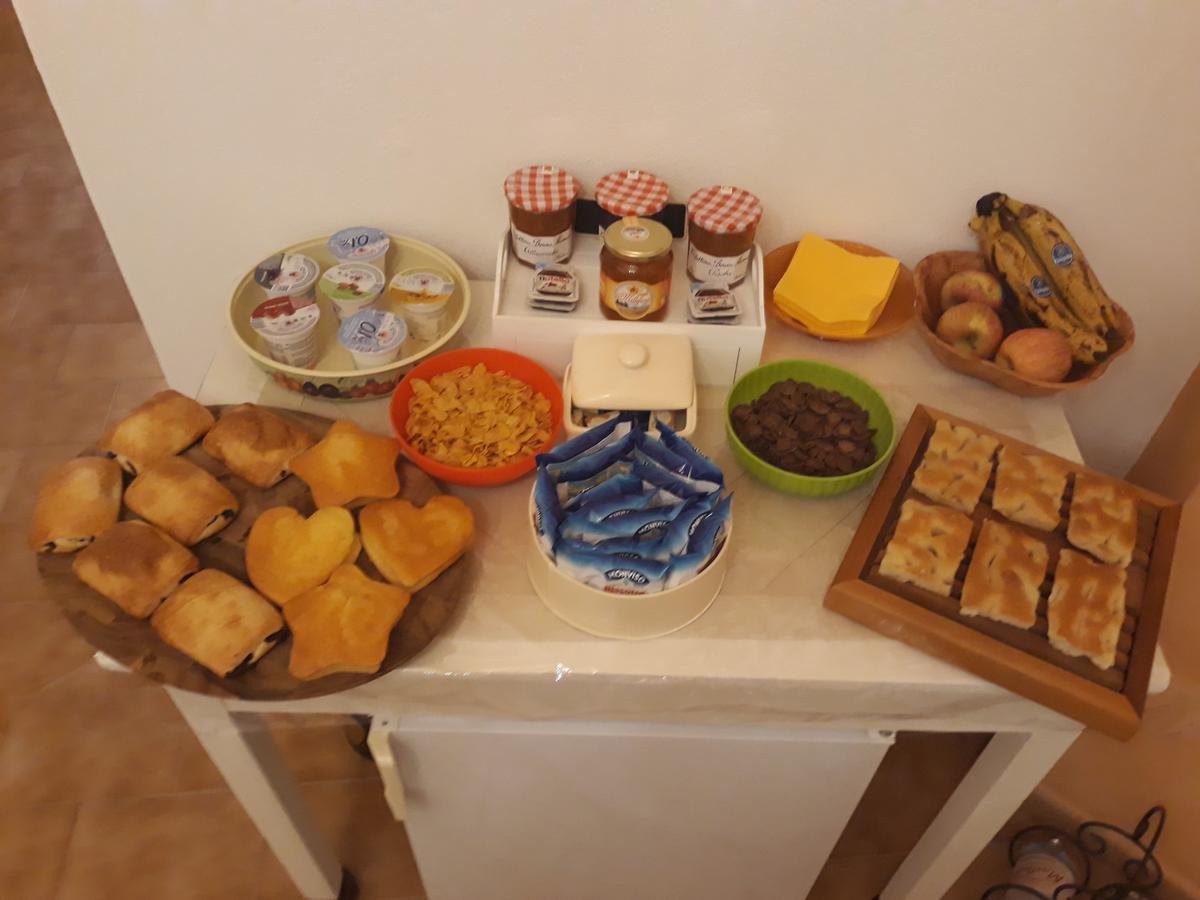 Bed and Breakfast La Terra Di Mingo Vado Ligure Exteriér fotografie